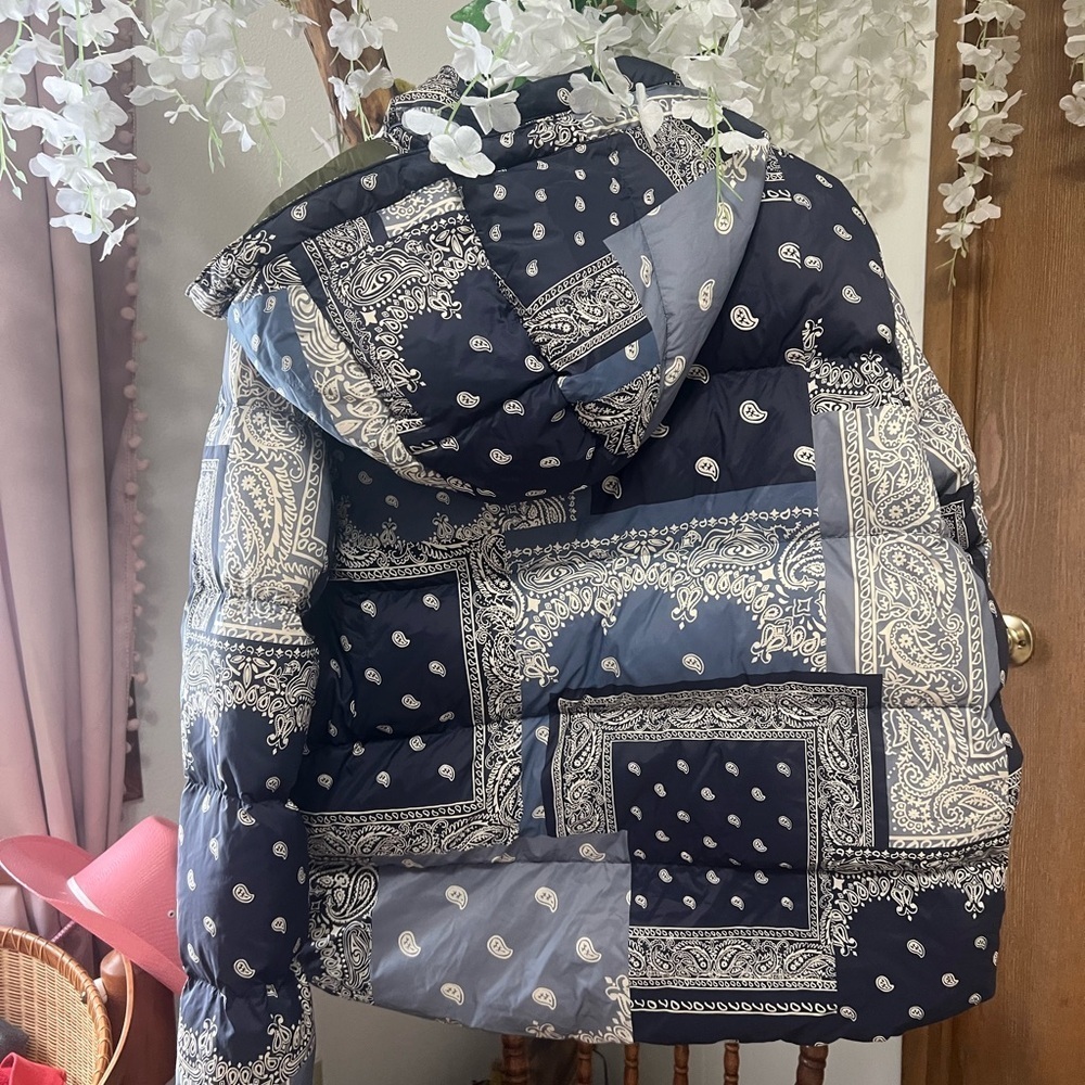 PLAID Puffer Jacket - Picture 3 of 13